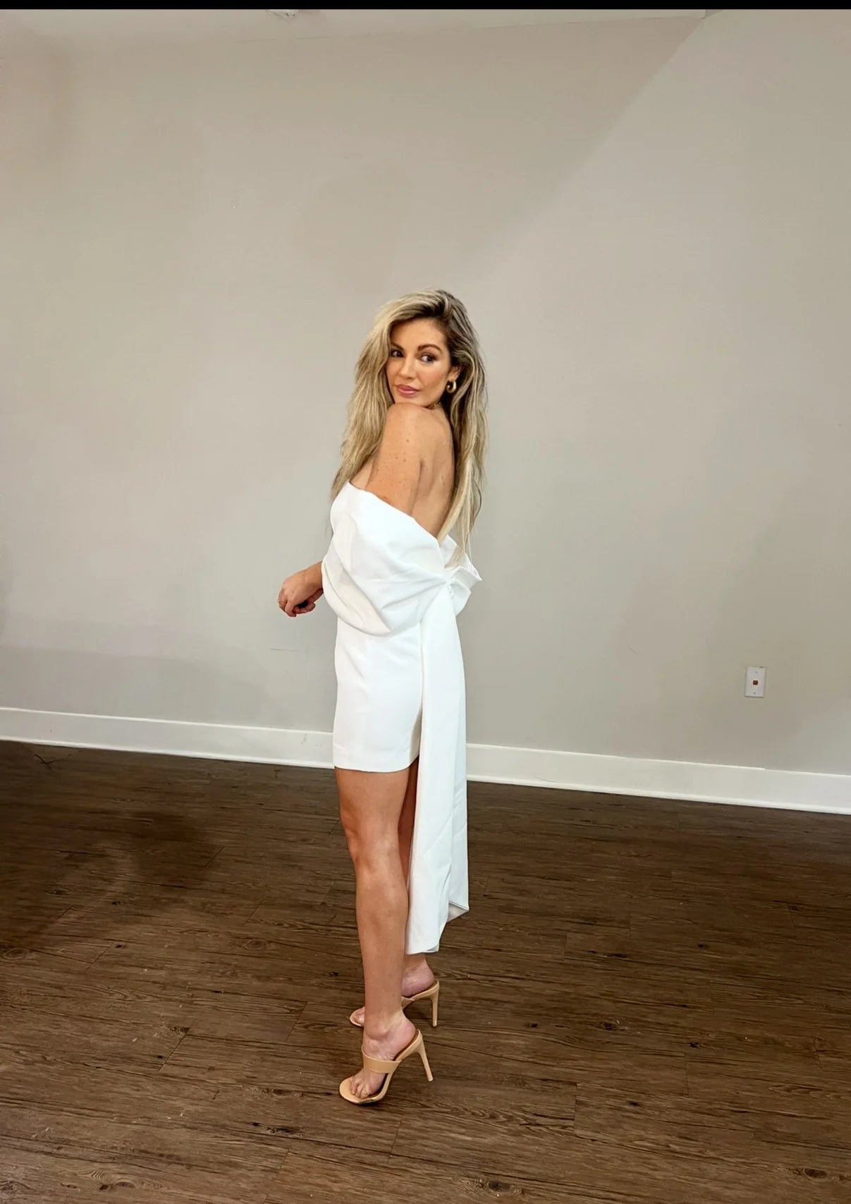 Strapless Bow Off Shoulder Sleeves Bridal Mini Dress