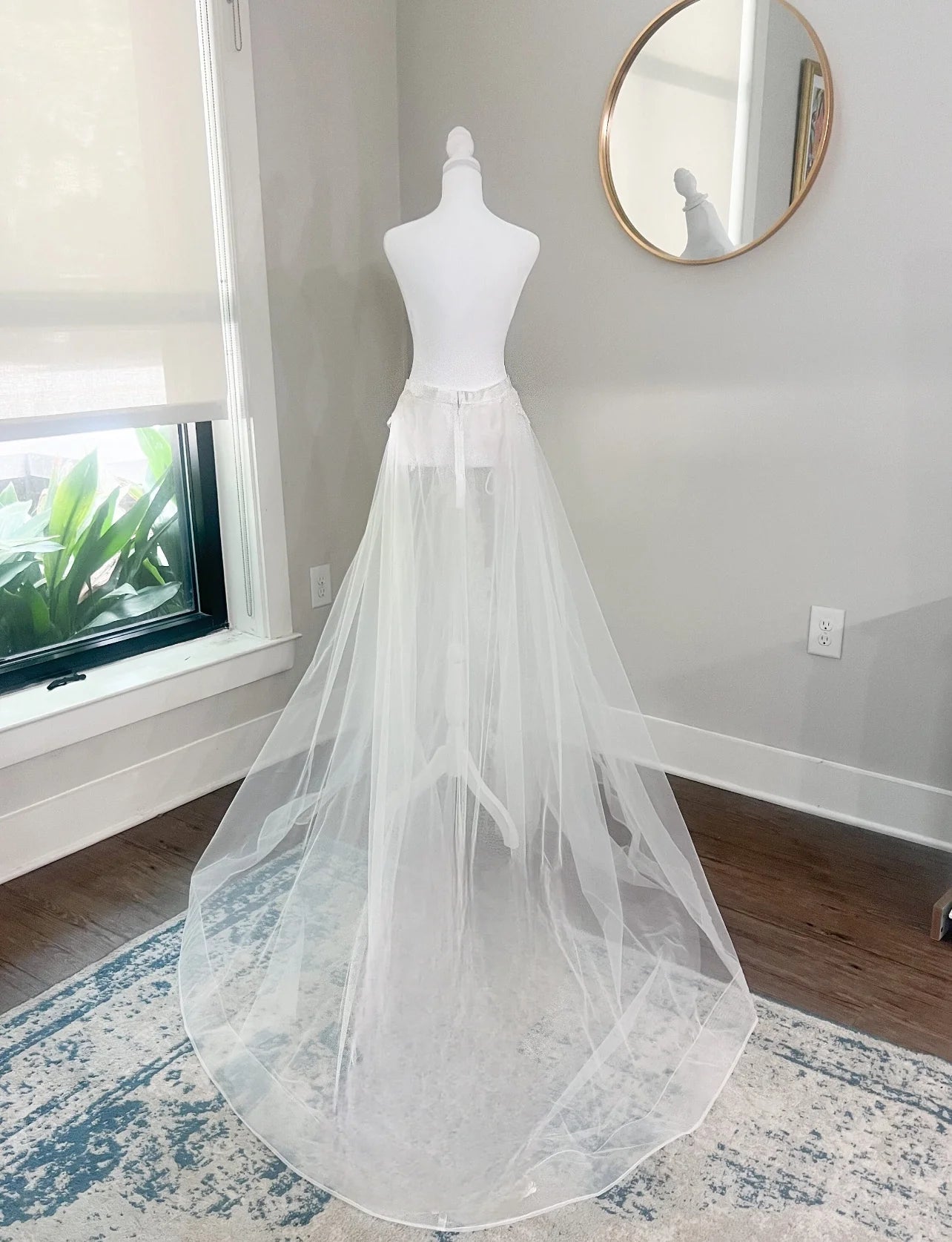 Simple Two Layers Tulle Bridal Overskirt Horsehair Netting Trim