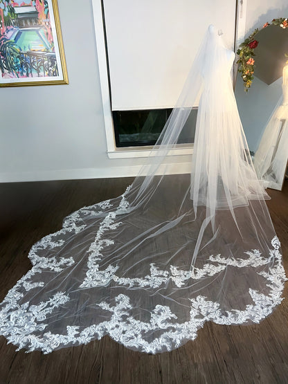 Affordable Scallop Lace Embroidered Cathedral Length Long Wedding Chapel Veil