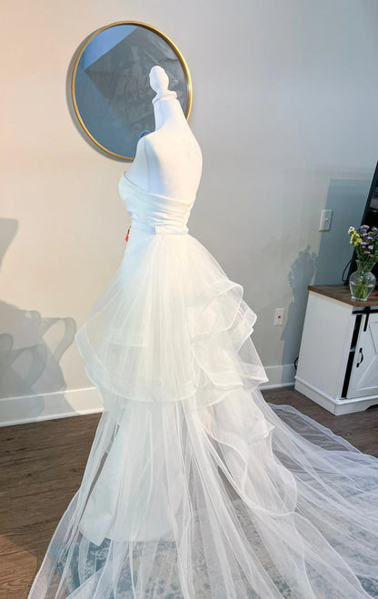 Detachable Satin Belt Tiered/Ruffled Tulle Wedding Train