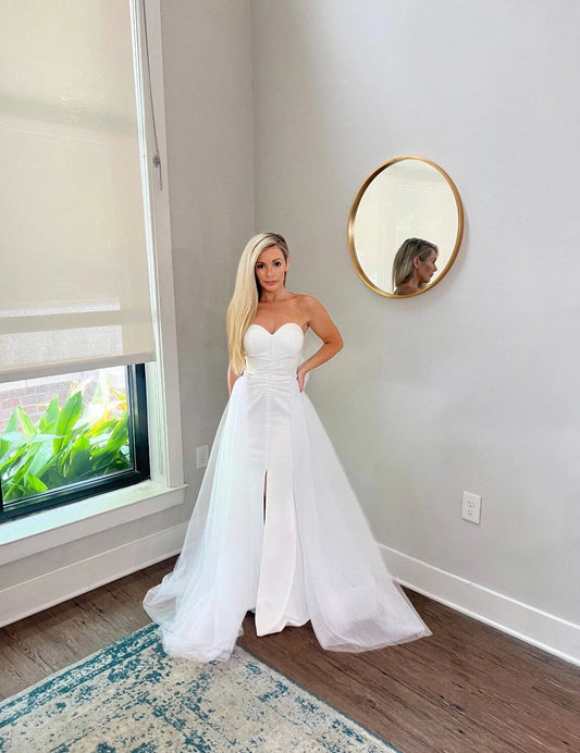 White 3D Floral Petals Detachable Wedding Train Open Front