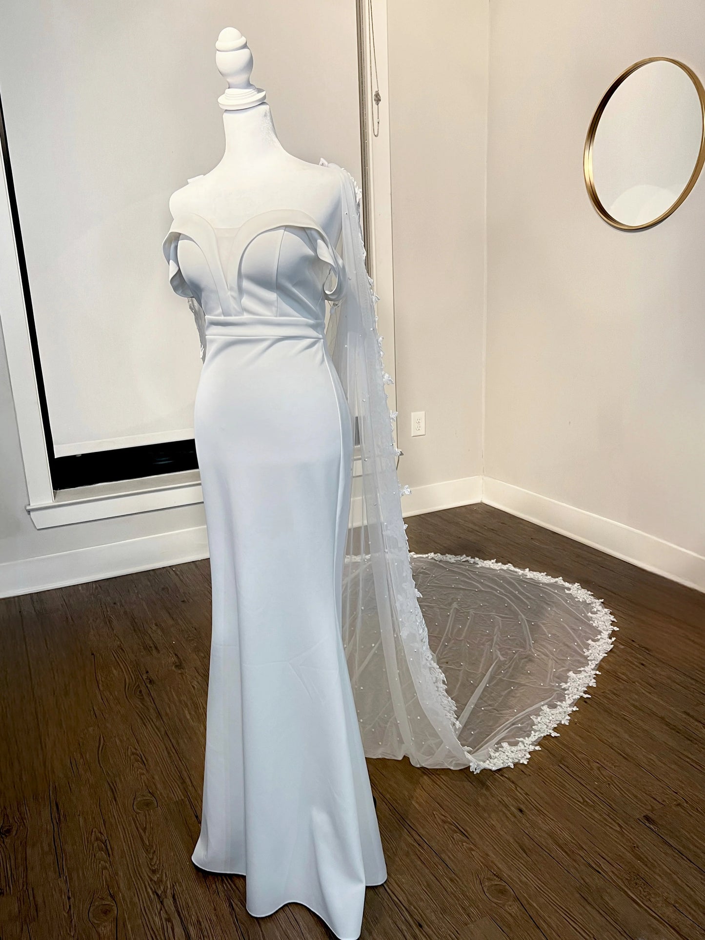 Pearl Beaded Lace Embroidered Trim Detachable Wedding Cape