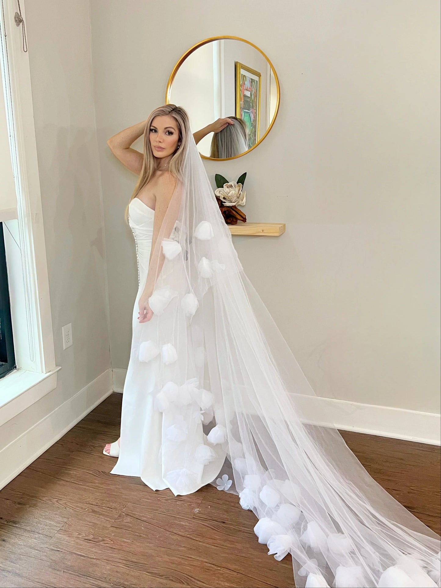 Romantic Tulle Flowers Cathedral Length Wedding Veil