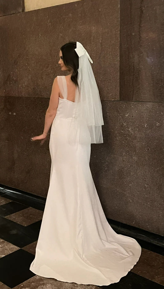 Beautiful Big Satin Bow Two Layers Tulle Short Bridal Veil