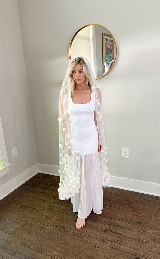 Whimsical Romantic Garden Party 3D White Flower Appliqués Waltz Length Bridal Veil