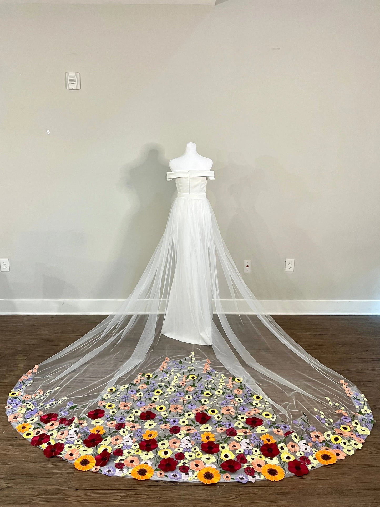Detachable Tulle Wedding Train with Colorful 3D Floral Flowers Embroidery