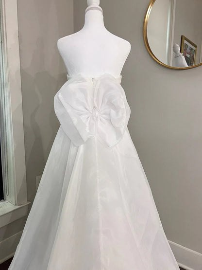 Detachable Satin Accent Bow Wedding Train/Overskirt