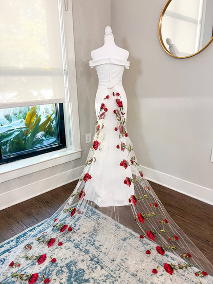Wedding Dress Two Piece -White Sweetheart Neckline Wedding Dress with Detachable Train with Roses