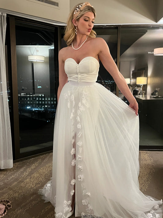 Sweetheart Neckline Wedding Dress with 3D Flower Overskirt