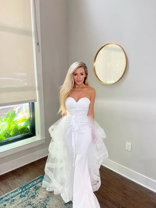 Detachable Tiered Sheer Tulle Wedding Train Skirt: Elegant Bridal Style