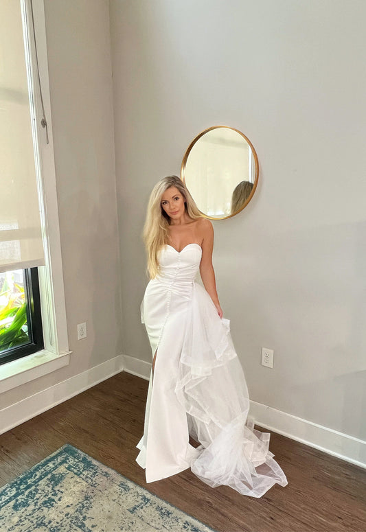 Layered Tulle Elegant Detachable Wedding Train: Sparkling Trim