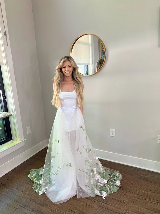 3D Green and White Garden Party Floral Appliqués Detachable Tulle Wedding Train Bridal Overskirt