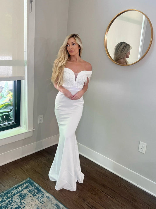 Tear Drop Beaded/Appliques Off Shoulder Mermaid-Trumpet Wedding Dress