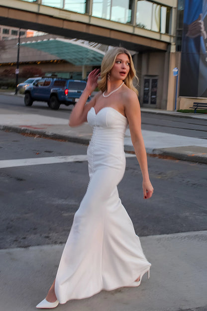 Sophisticated Modern Trumpet Wedding Gown