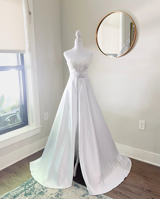 Detachable Belted Satin Wedding Train