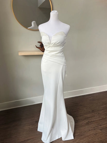 Beaded Sweetheart Trim Wedding Dress