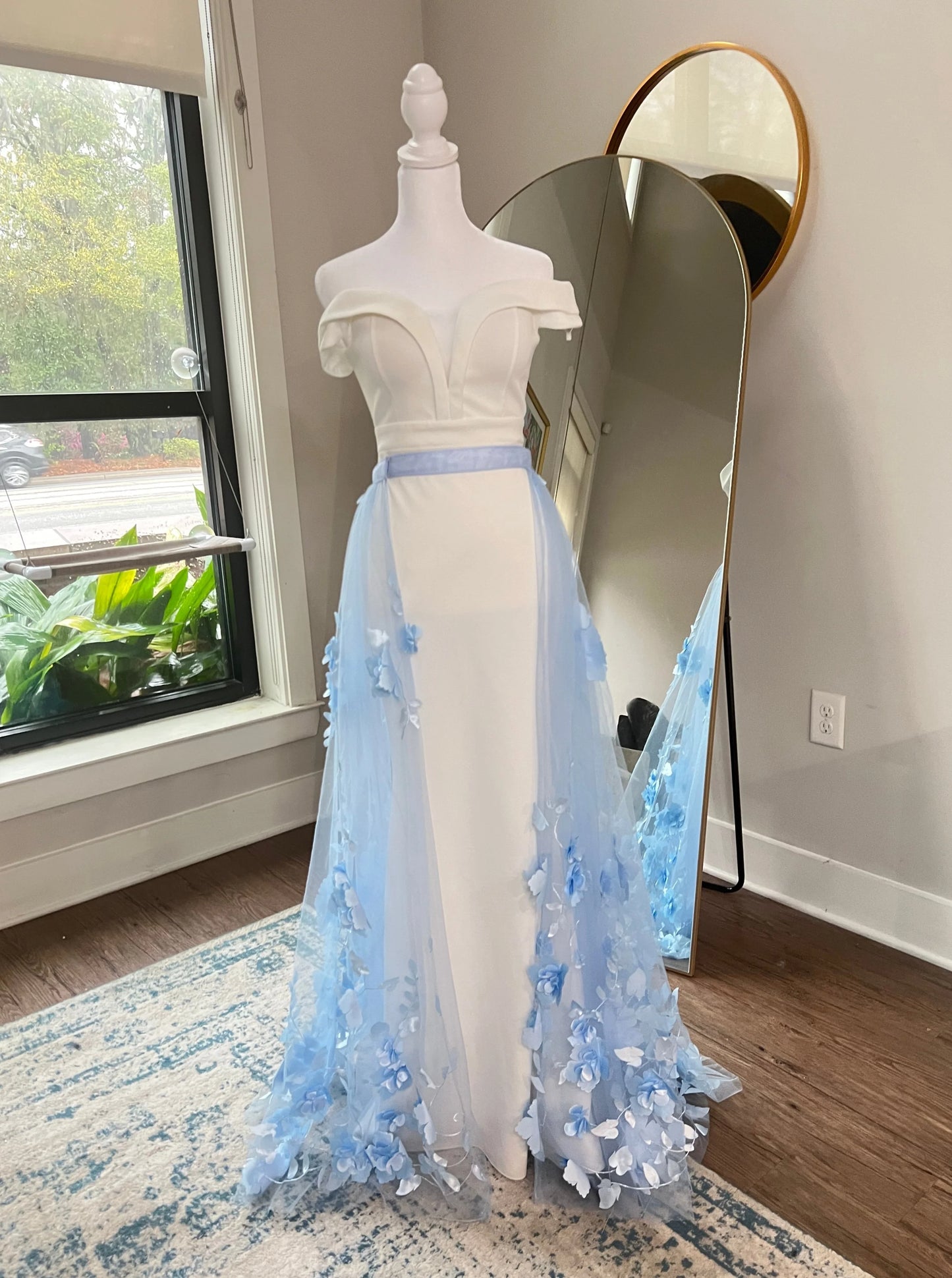 Something Blue 3D Flowers Tulle Detachable Bridal Skirt