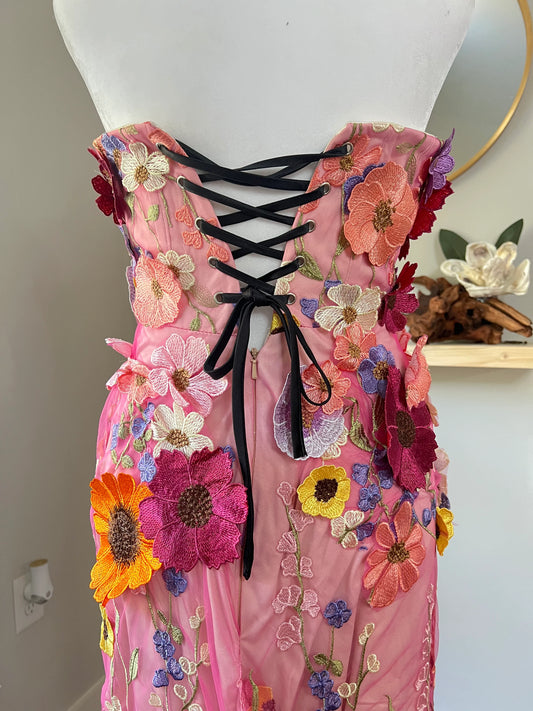 Pink Floral Embroidery Evening Gown