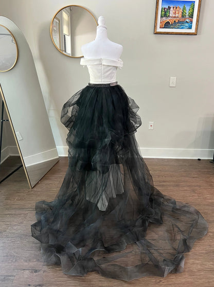 Black Tulle Detachable Wedding Train