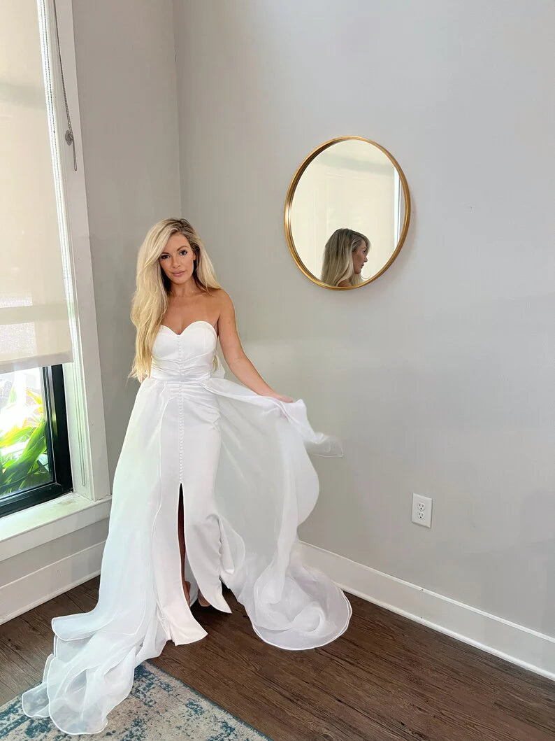 Detachable Satin Accent Bow Wedding Train/Overskirt