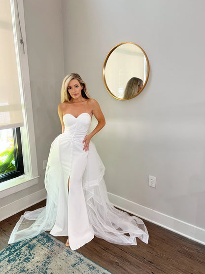 Layered Tulle Elegant Detachable Wedding Train: Sparkling Trim